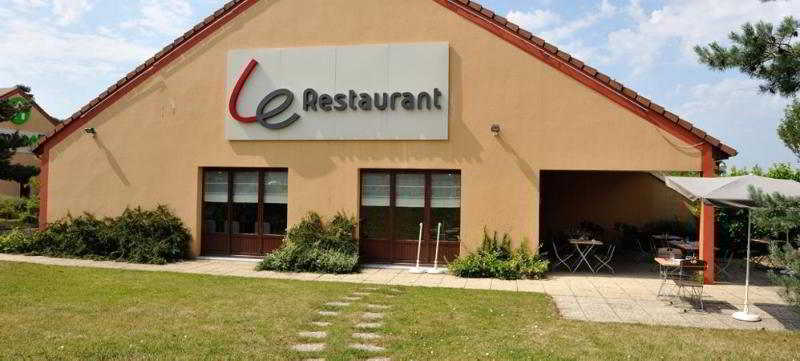 钟楼穆林阿维姆酒店 阿维尔梅斯 外观 照片
